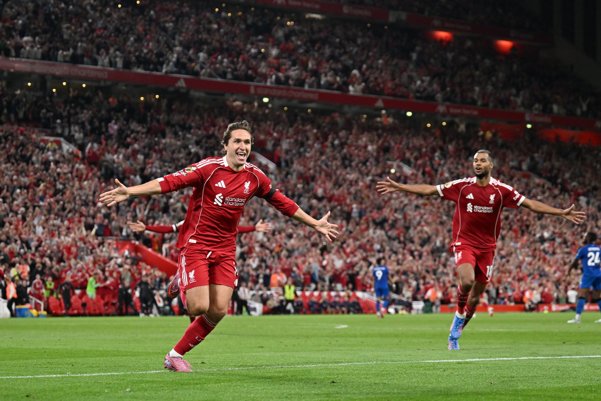 该记者也进, 许曾期待能